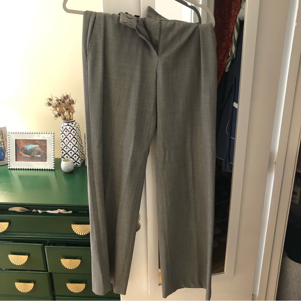 Lafayette 148, grey Delancey pants, size 2